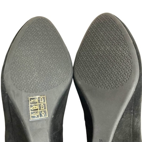Tory Burch suede leather Claire closed toe wedge heel shoes new without box - Picture 11 of 16